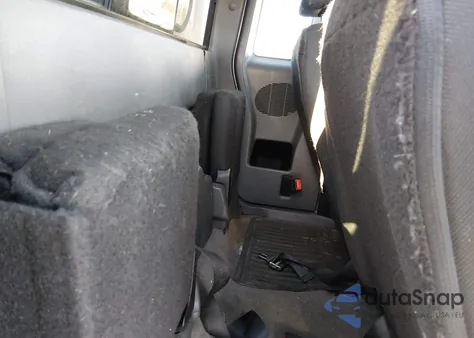 2011 Ford Ranger Xlt from USA, damaged, VIN 1FTLR4FE3BPA70387